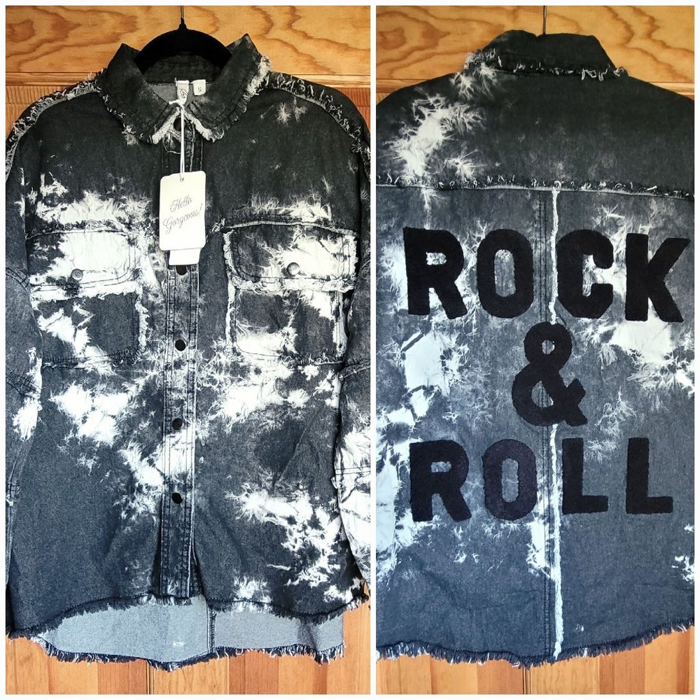 Elan Dari Jacket in Black Tie Dye (size Small)